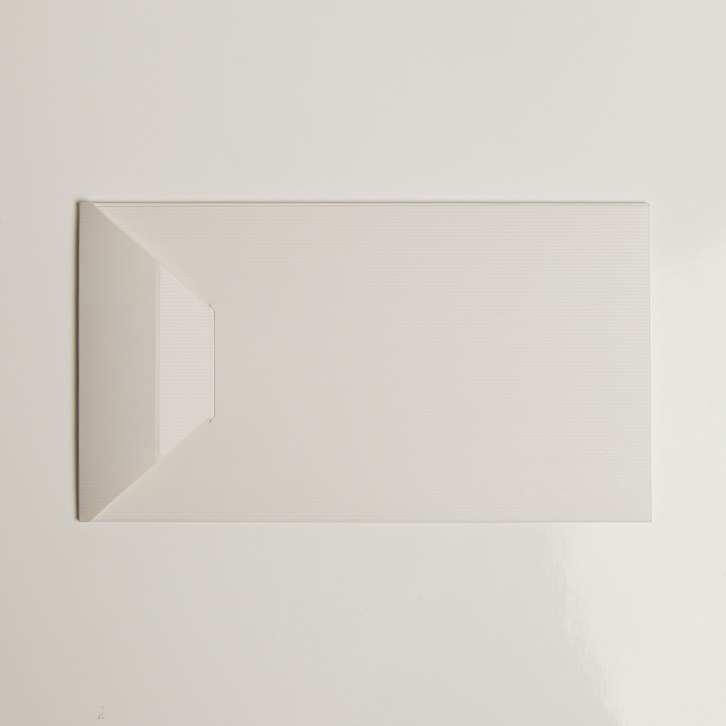 Rectangular chocolate tablet white