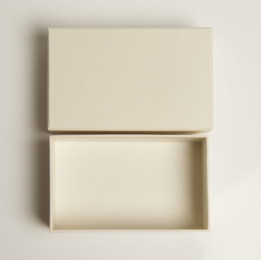 Ivory Macaron luxe 12
