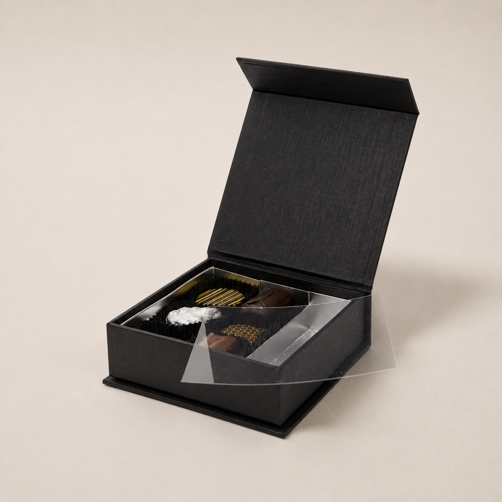 Black is black coffret à fermeture aimantée carré 9 chocolats
