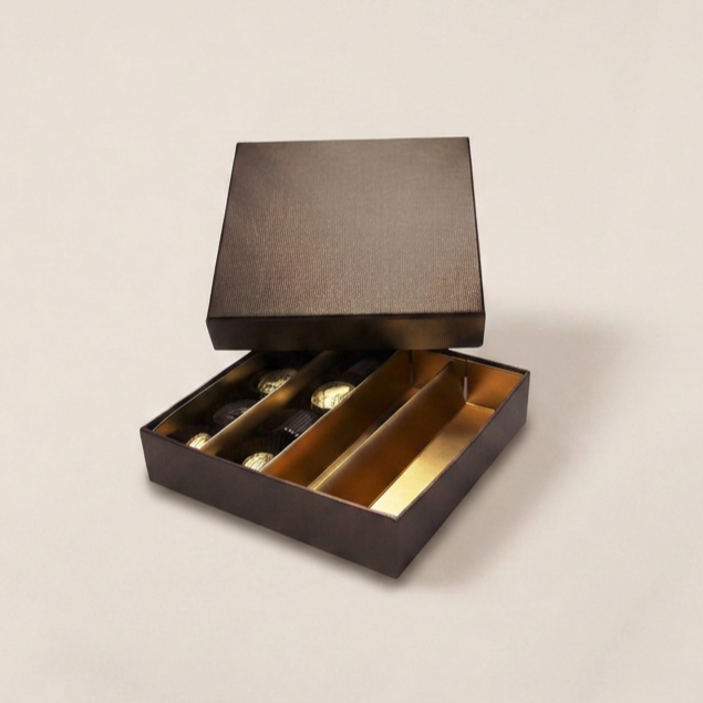 Terra lid & base square box 16 chocolates