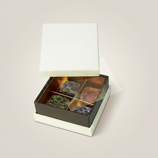 [BXR140401] Ivory Neck quadratische Box 4 Schokolade