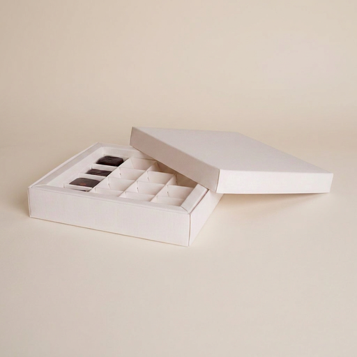 SOFT WHITE carré 16